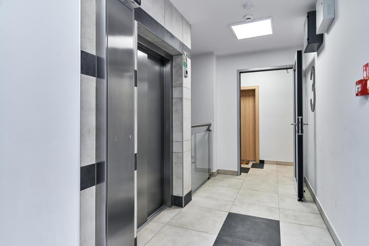 Exclusive Apartments Marina By Noclegi Renters Wroclaw Exterior photo